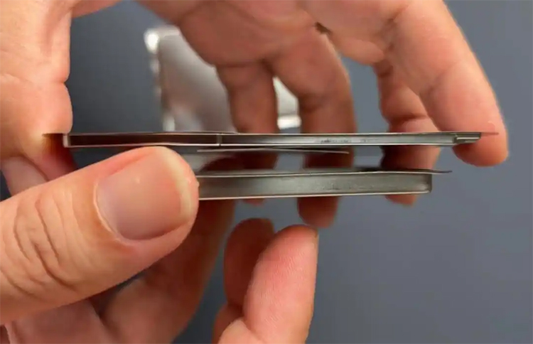 iPhone 17全系屏幕保护膜泄露 Air版或升级6.6英寸大屏-第2张图片-科技快讯