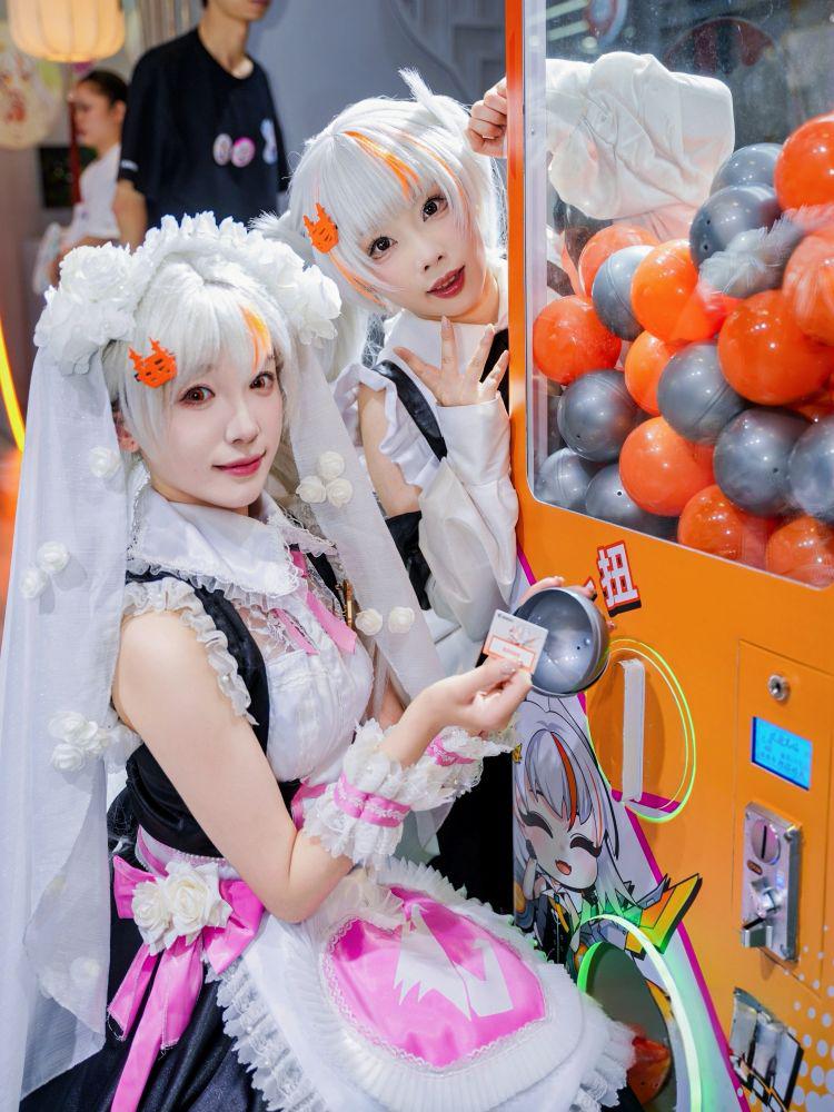 技嘉BW 2025展台国风赛博痛车雕妹创意十足-第21张图片-科技快讯