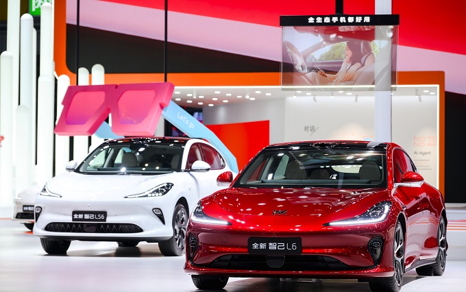 上汽拥抱华为，那智己怎么办？-第2张图片-科技快讯