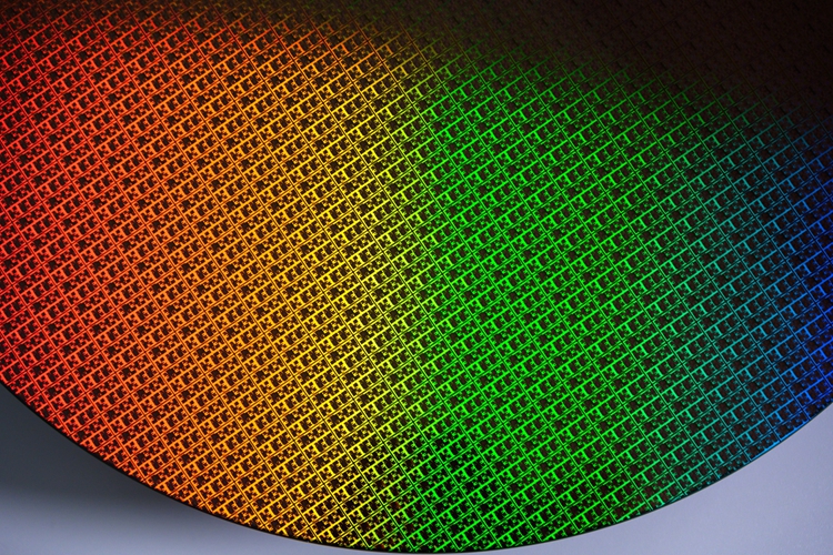 Intel 18A制程发力：新一代移动处理器功率更高为64W-第1张图片-科技快讯