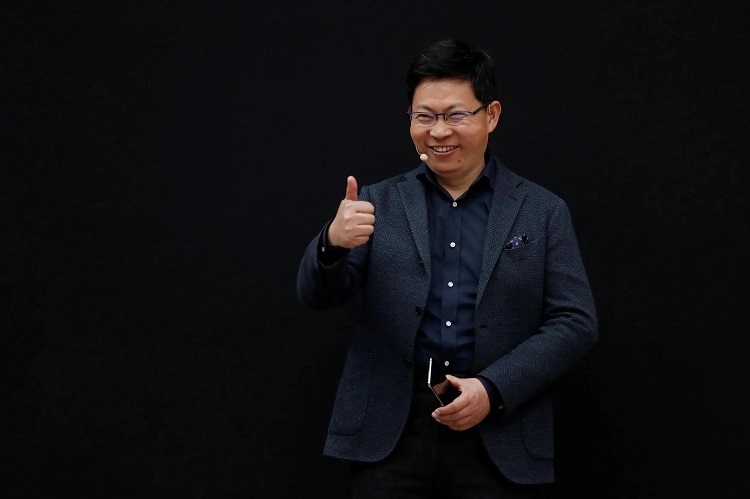 余承东回应进局子传闻 澄清当时在玩手机并未睡觉-第3张图片-科技快讯