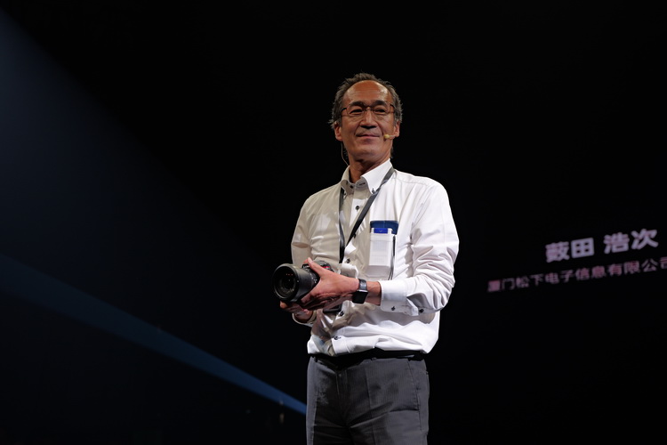 最终价格未拍板 松下国内发布S1M2、S1M2E无反相机-第5张图片-科技快讯