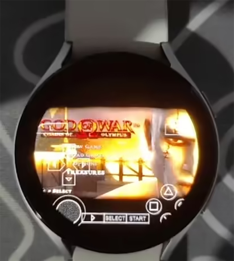 智能手表新体验？外网玩家使用三星Galaxy Watch 5成功运行《战神》-第2张图片-科技快讯