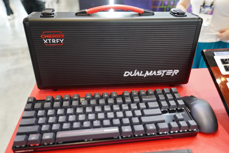 CHERRY樱桃大动作！在COMPUTEX 2025首秀IK电感轴、MK磁轴，4款新轴都很香-第5张图片-科技快讯