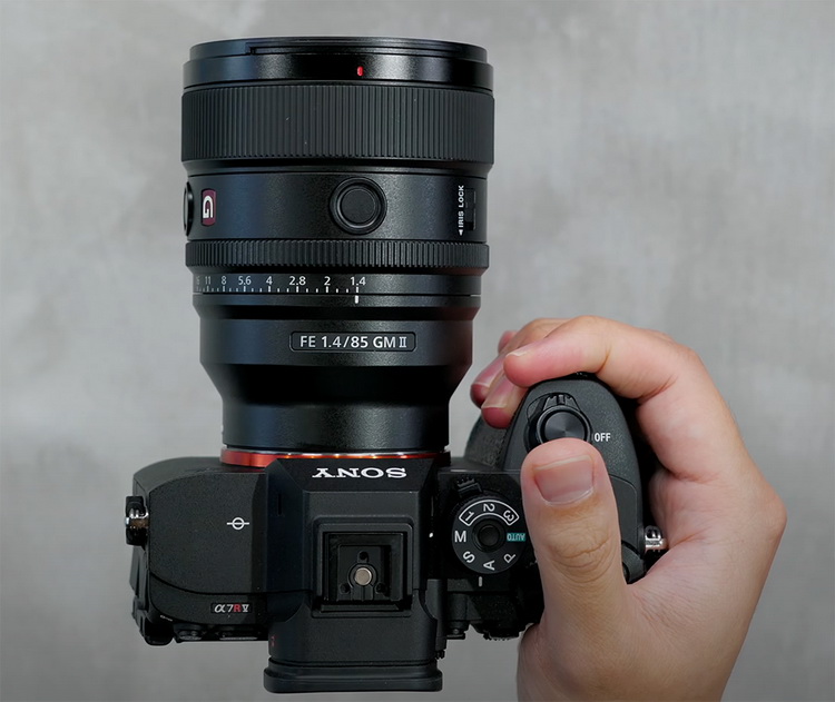 索尼FE 85mm F1.4 GM II惨遭提前发布 重量锐减至瓶装可乐-第5张图片-科技快讯