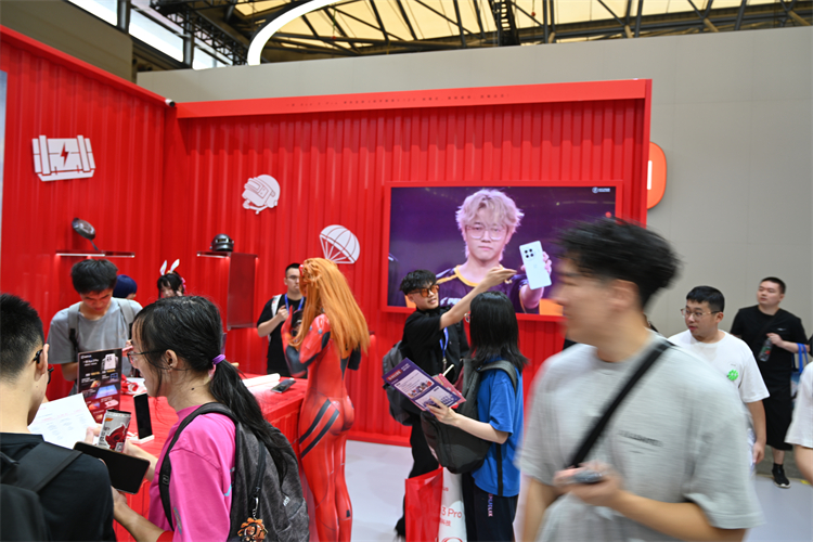 现场狂赞“丝滑”？一加ChinaJoy2024秀独家120帧性能黑科技-第5张图片-科技快讯