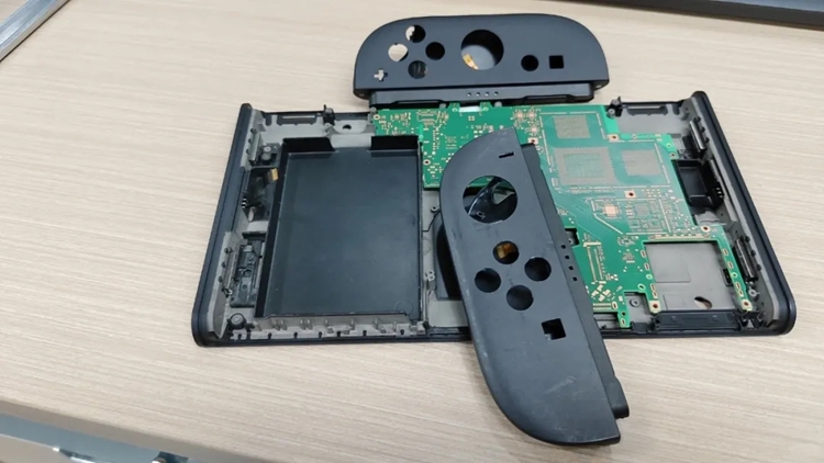 任天堂Switch 2外观曝光：8英寸屏幕，拥有12GB内存-第1张图片-科技快讯