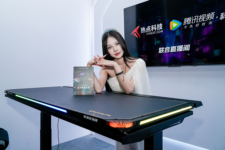 BLAST CS2总决赛同款电竞桌椅，逐夜亮相ChinaJoy2024-第3张图片-科技快讯