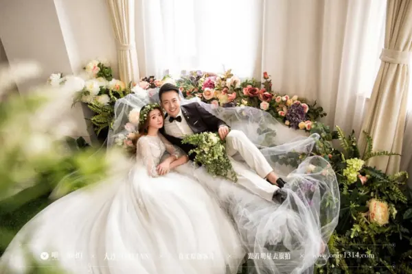 婚纱照的拍摄要求(怎样拍摄油画婚纱照-)-第1张图片-科技快讯 婚纱照的拍摄要求(怎样拍摄油画婚纱照-)-第1张图片-科技快讯