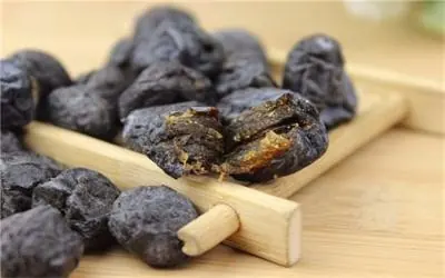 黑枣与红枣有什么区别(黑枣和红枣的区别在哪里 黑枣和红枣有哪些区别)-第2张图片-科技快讯 黑枣与红枣有什么区别(黑枣和红枣的区别在哪里 黑枣和红枣有哪些区别)-第2张图片-科技快讯