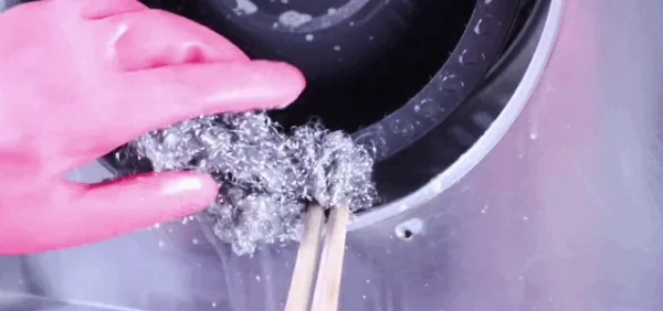 怎么清理油烟机的顽固油污(饭店的油烟机怎么清理油污)-第7张图片-科技快讯 怎么清理油烟机的顽固油污(饭店的油烟机怎么清理油污)-第7张图片-科技快讯