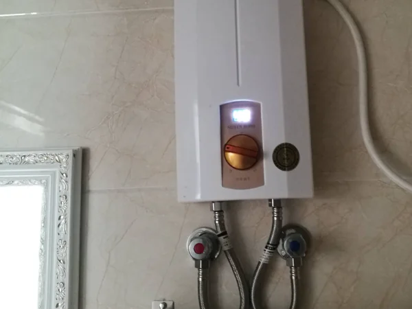 即热热水器的优缺点 即热热水器好吗(即热热水器水温多少-)-第8张图片-科技快讯