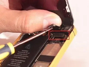 iphone4怎么拆机(iphone4拆解后多出一个小金属片 求出处)-第8张图片-科技快讯 iphone4怎么拆机(iphone4拆解后多出一个小金属片 求出处)-第8张图片-科技快讯