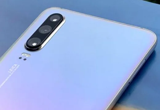 华为p30和华为p20哪个好(华为p30和华为p30pro哪个好-)-第3张图片-科技快讯