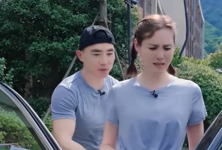刘畊宏在哪里直播-刘畊宏直播时间刘畊宏直播在哪个时间段--第10张图片-科技快讯 刘畊宏在哪里直播-刘畊宏直播时间刘畊宏直播在哪个时间段--第10张图片-科技快讯