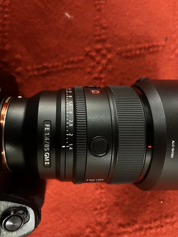 索尼FE 85mm F1.4 GM II清晰谍照曝光 瘦身见成效-第1张图片-科技快讯