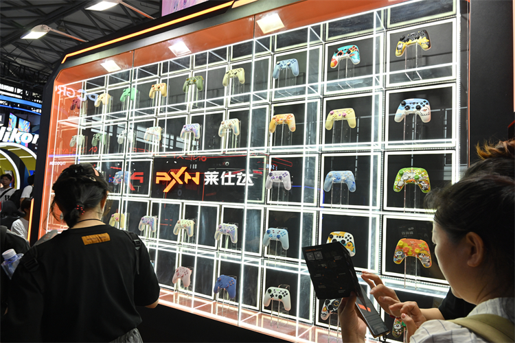 PXN莱仕达竞“燥”一夏，ChinaJoy沉浸赛场非它莫属-第2张图片-科技快讯