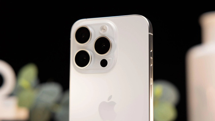 ​iPhone 16 Pro Max完整参数曝光：电池容量增加，40W快充终到来-第1张图片-科技快讯