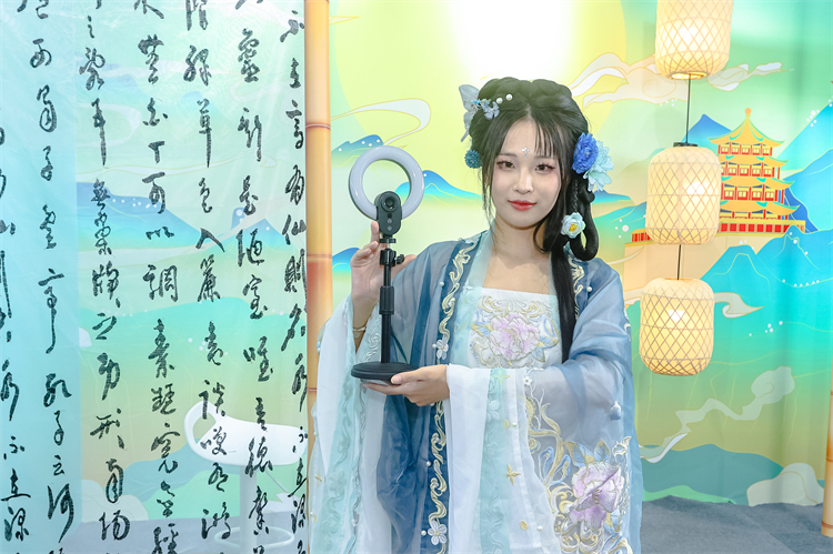 奥尼电子神秘直播新品亮相P&amp;I，更有多款直播摄像机畅爽体验！-第6张图片-科技快讯