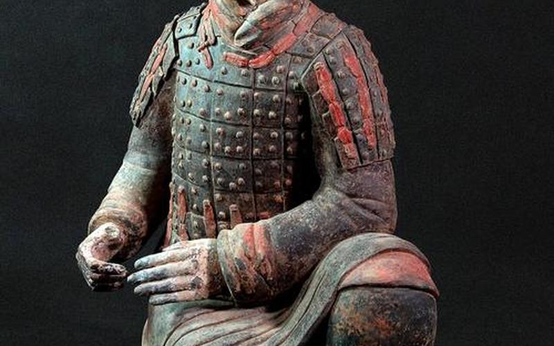 兵馬俑剛出土(兵馬俑剛出土?xí)r的照片)