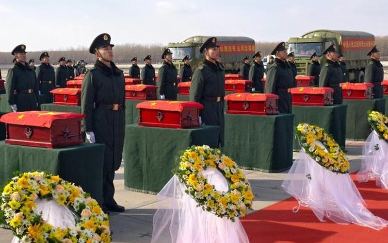 多国驻华使馆等致哀_多国驻华使馆发微博哀悼